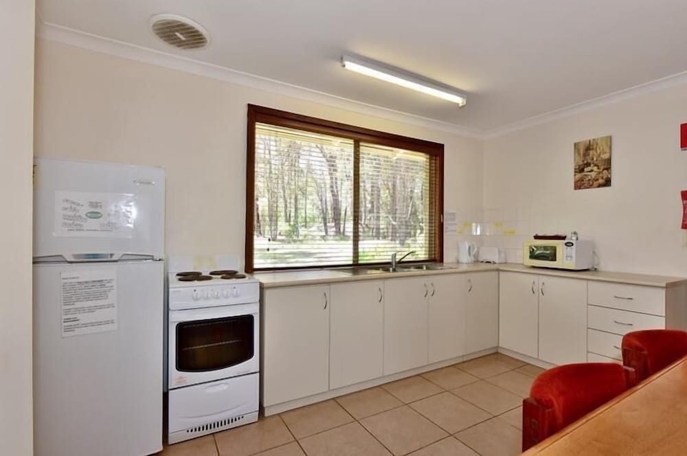 Premier Suite, Fully Self Contained - Photo 6