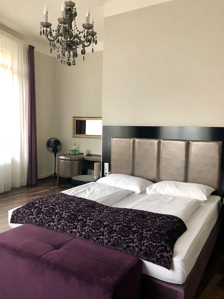 Superior Triple Room, Balcony