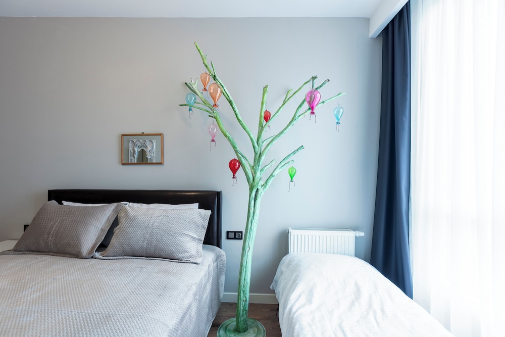Luxury decorated apartment in high Floor  with a balcony photo 3