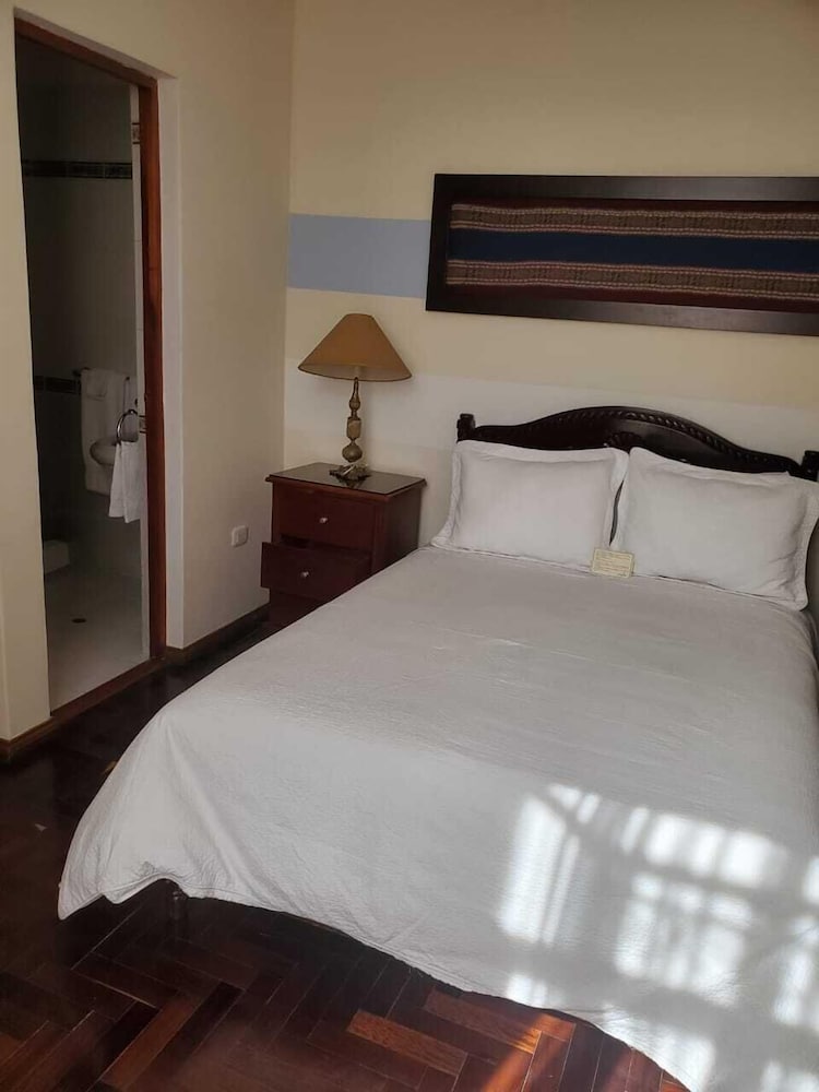 Standard Room photo 2