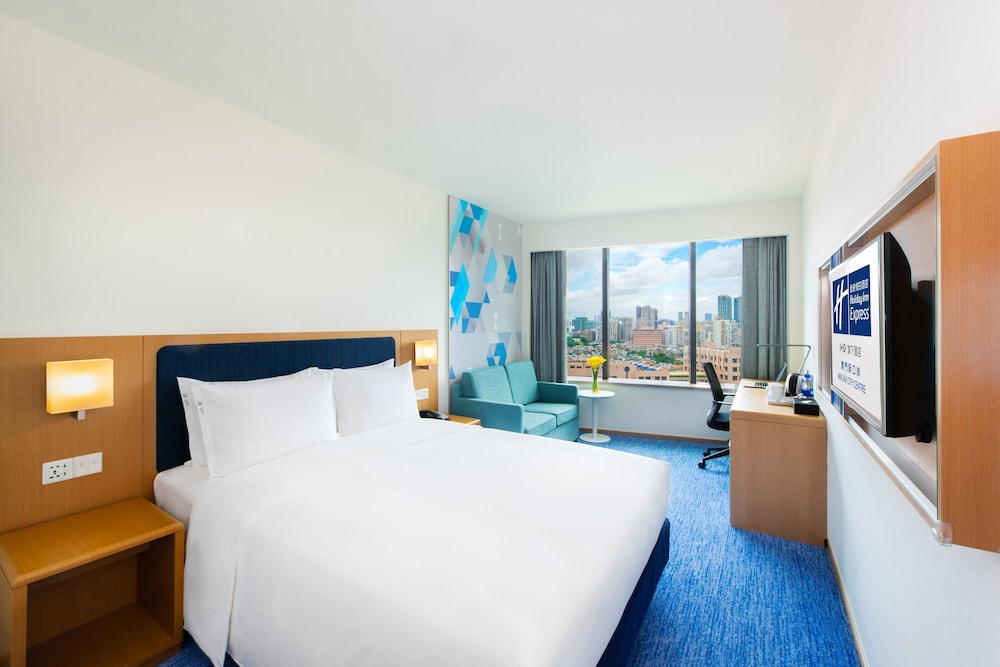 Standard Room, 1 Queen Bed with Sofa bed