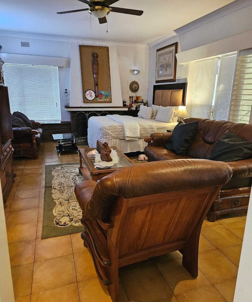 Business Quadruple Room, 1 Bedroom, Balcony, Pool View photo 1