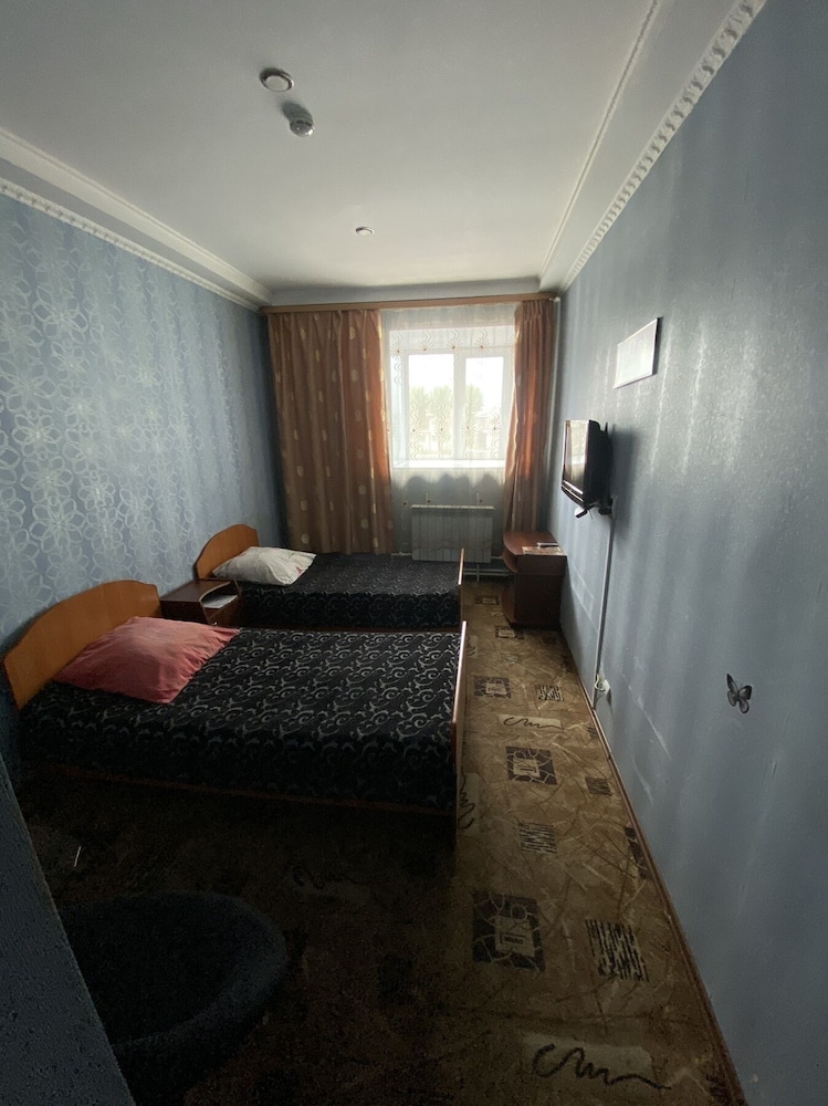 Standard Twin Room photo 3