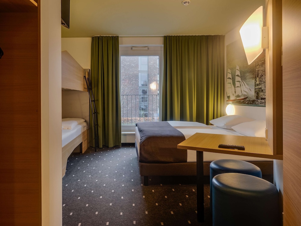 Quadruple Room photo 1