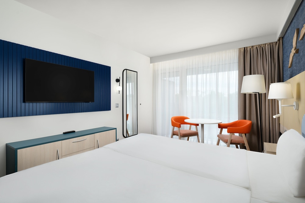 Premium Double or Twin Room - Photo 5