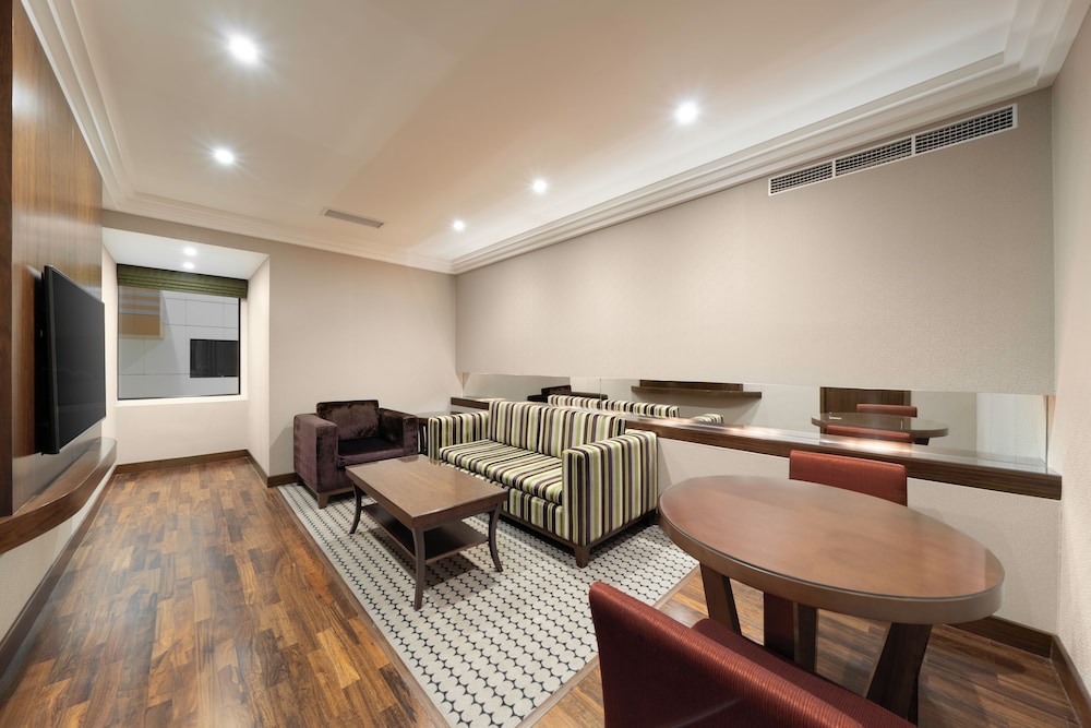 Junior Suite - Photo 4