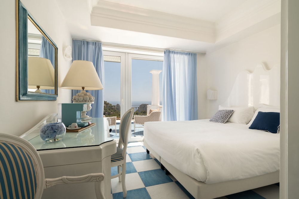 Deluxe Room Sea View