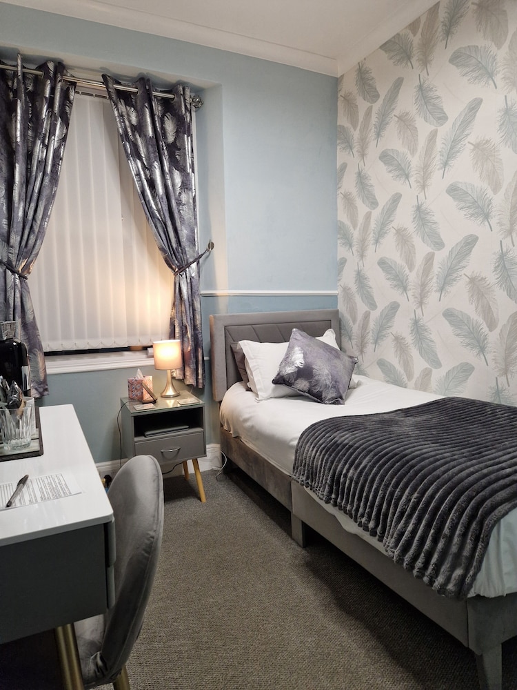 Single Room photo 1