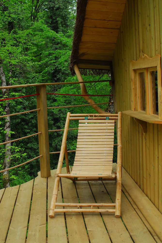 Tree House, Garden View photo 2