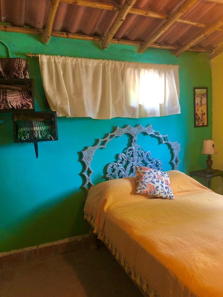 Economy Double Room (Colibri)