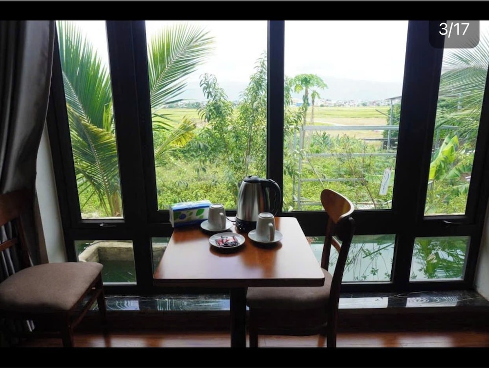Deluxe Double Room, 1 King Bed, Garden View photo 3