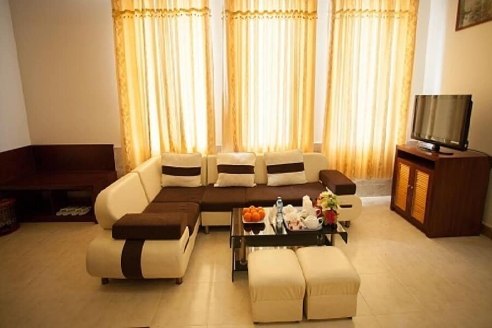 VIP Room - Photo 4