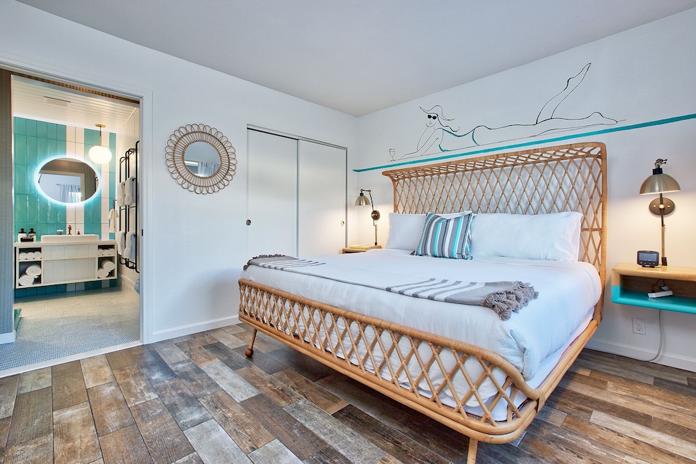 Paris Queen Room photo 2