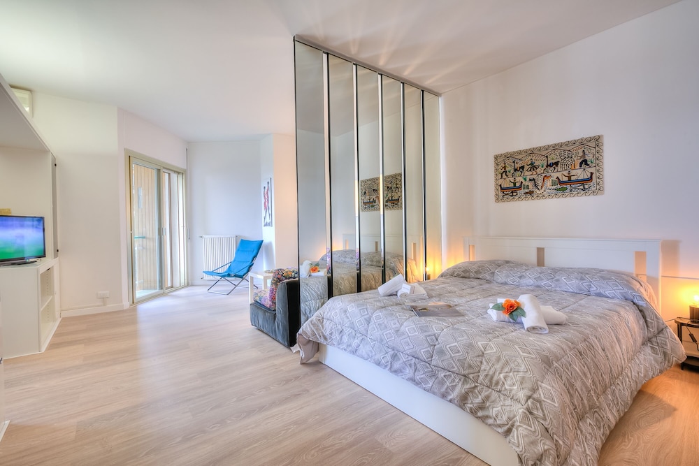 Standard Apartment, Multiple Bedrooms, 2 Bathrooms (Casa Emma With Sea Glimpse)