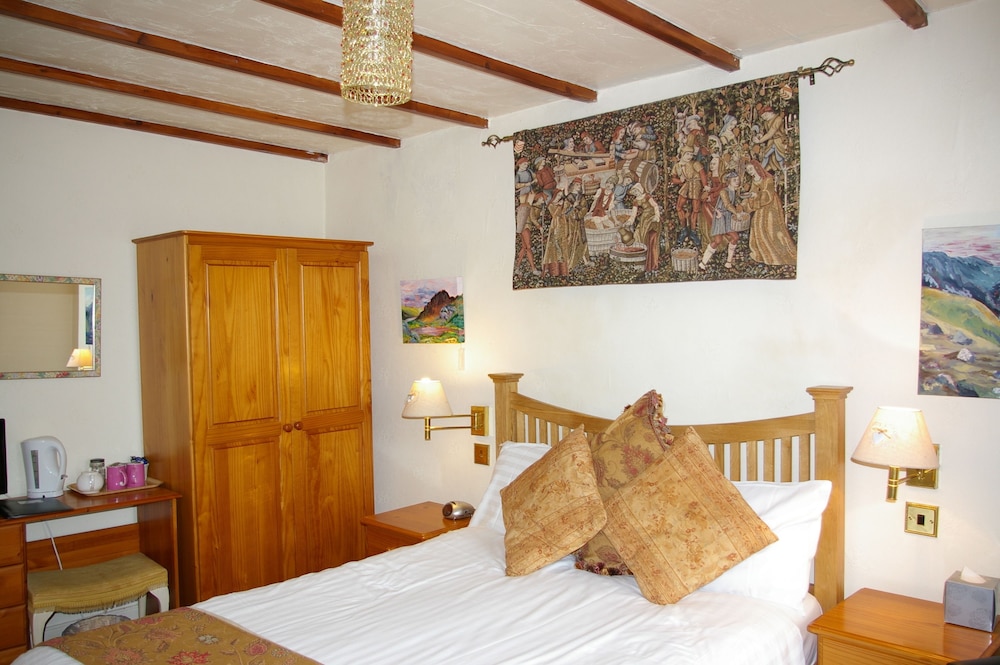 Double Room, 1 Double Bed, Bathtub (Room 1) photo 1
