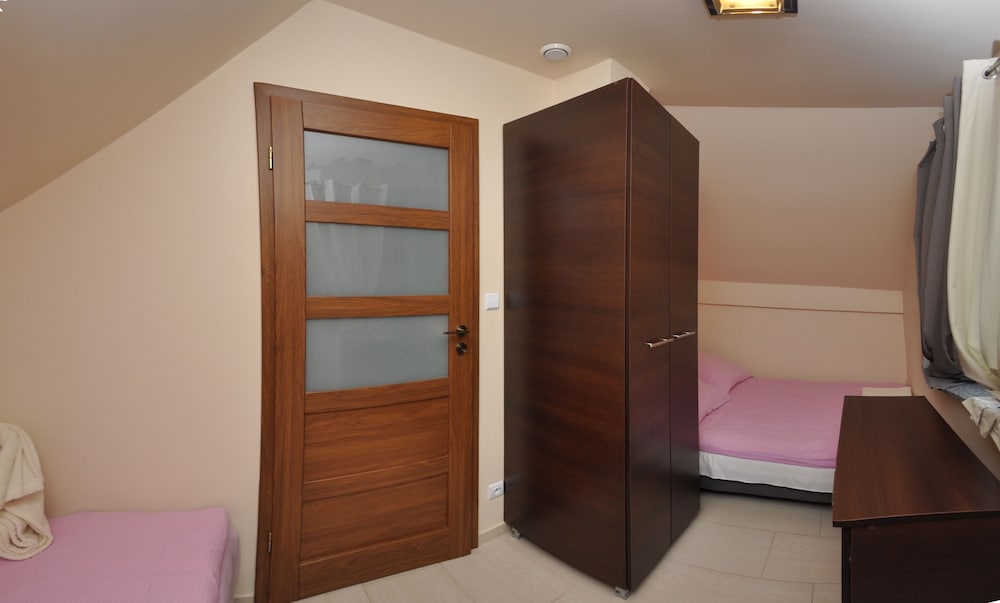 Premium Cabin photo 2
