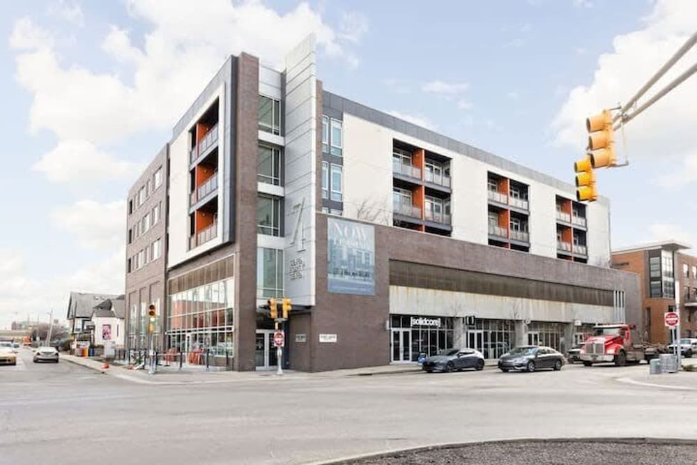 Cozysuites l Chic 1BR Bottleworks Indy 5, Foto 6