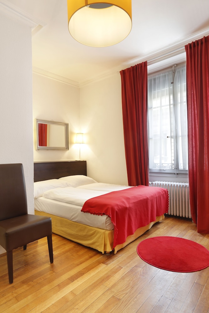 Triple Room - Photo 7