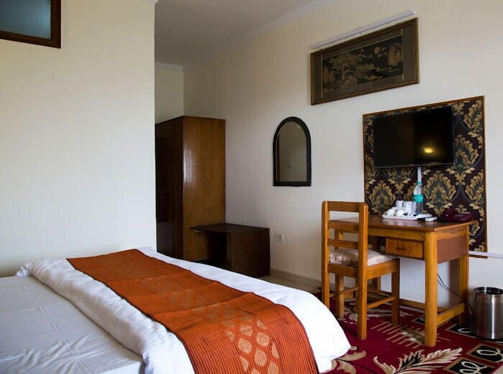 Deluxe Room, 1 Double Bed photo 3