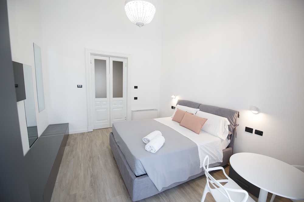 Junior Apartment photo 2