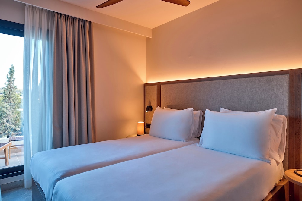 Deluxe Double Room (Mandala)