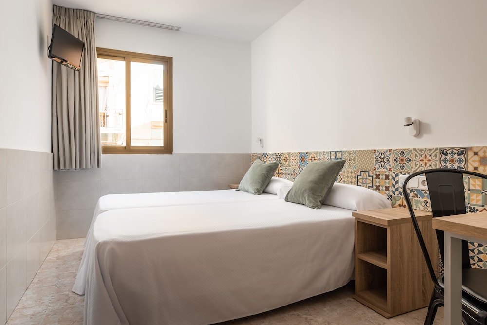 Double Room, 2 Twin Beds, Non Smoking photo 3