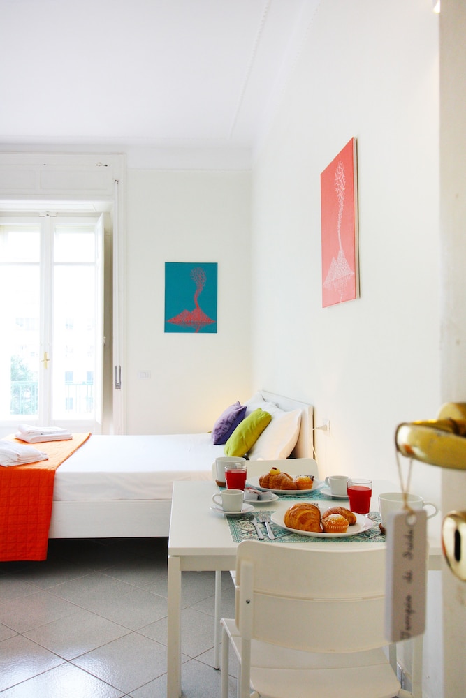 Deluxe Quadruple Room, City View
