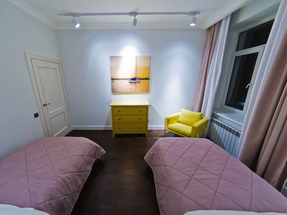 Family Apartment, 2 Bedrooms, Kitchen, Park View photo 2