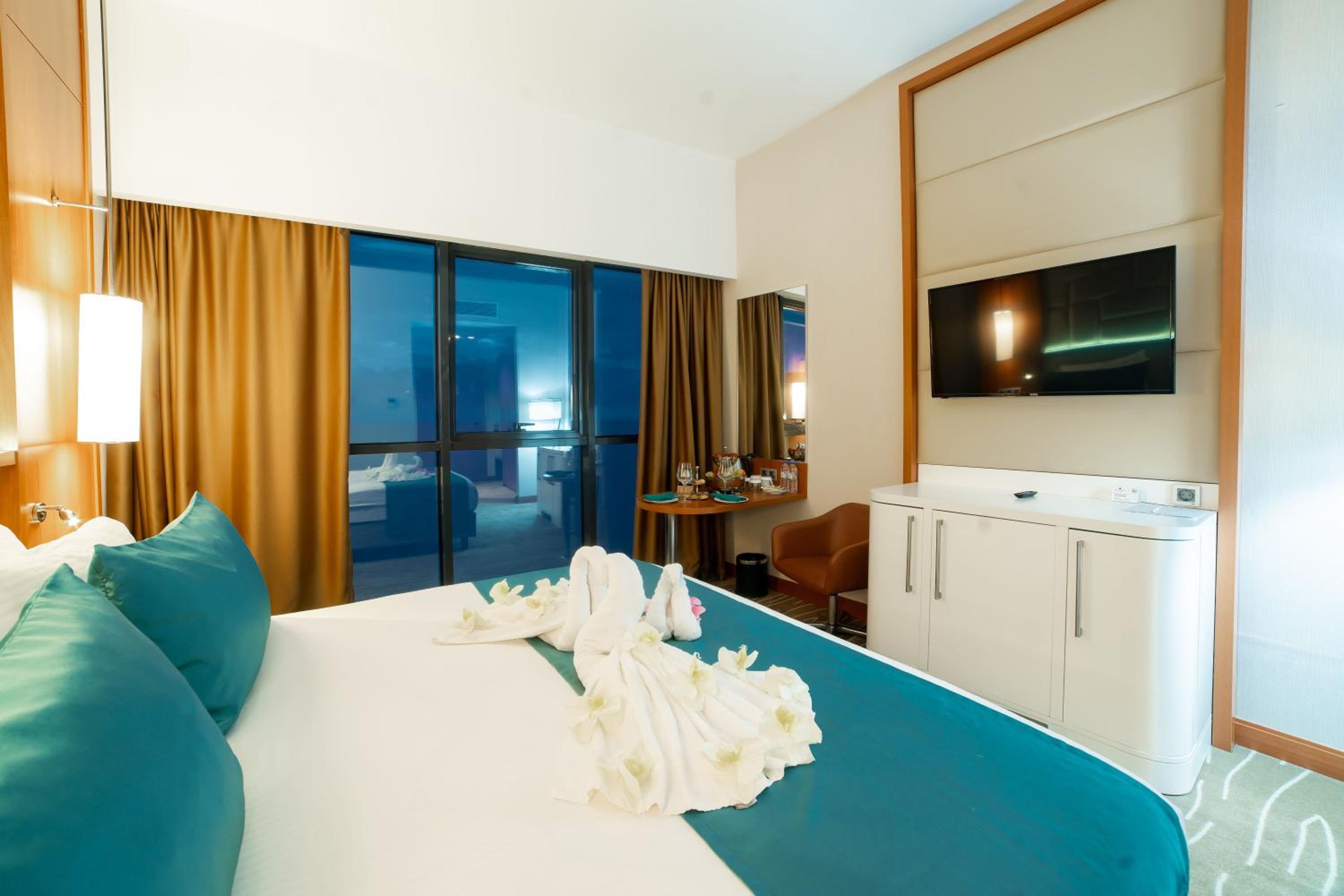 Double Room with Sea View - Photo 8