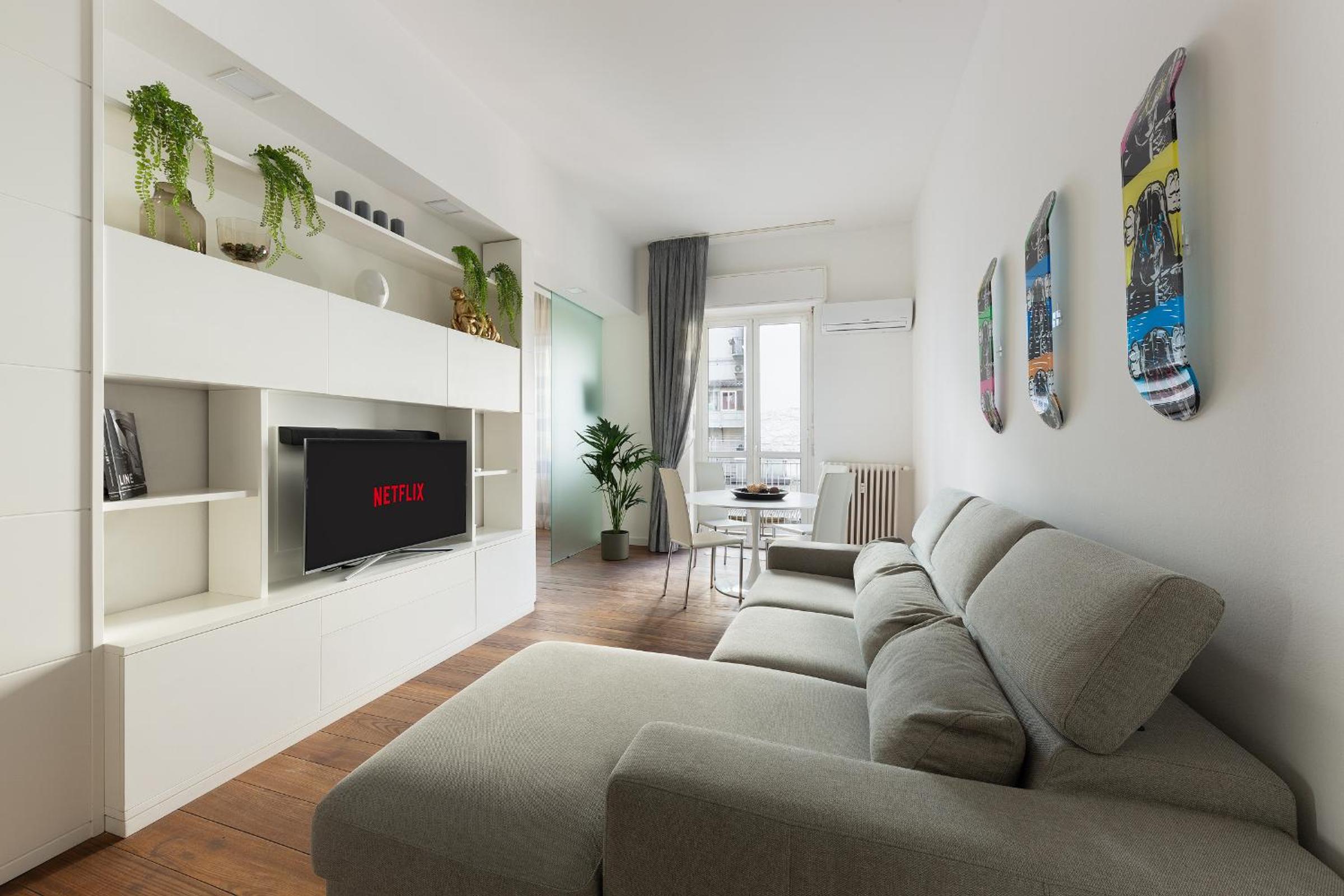 One-Bedroom Apartment
