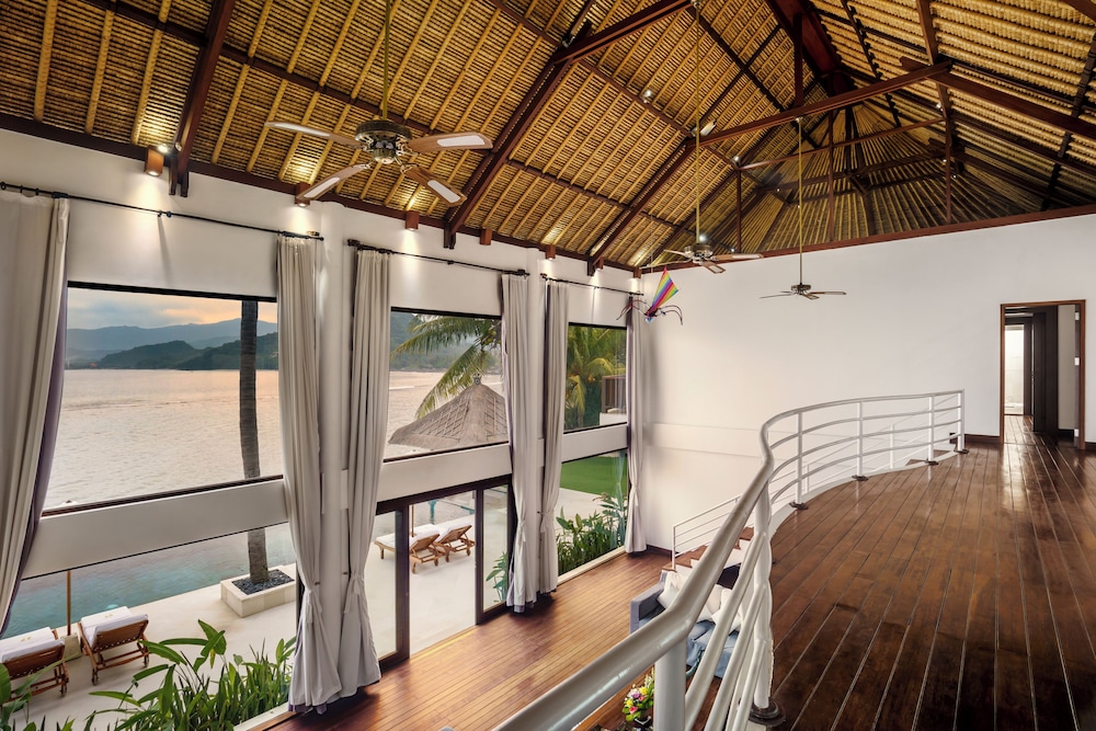 Luxury Villa, 5 Bedrooms, Private Pool, Ocean View photo 2