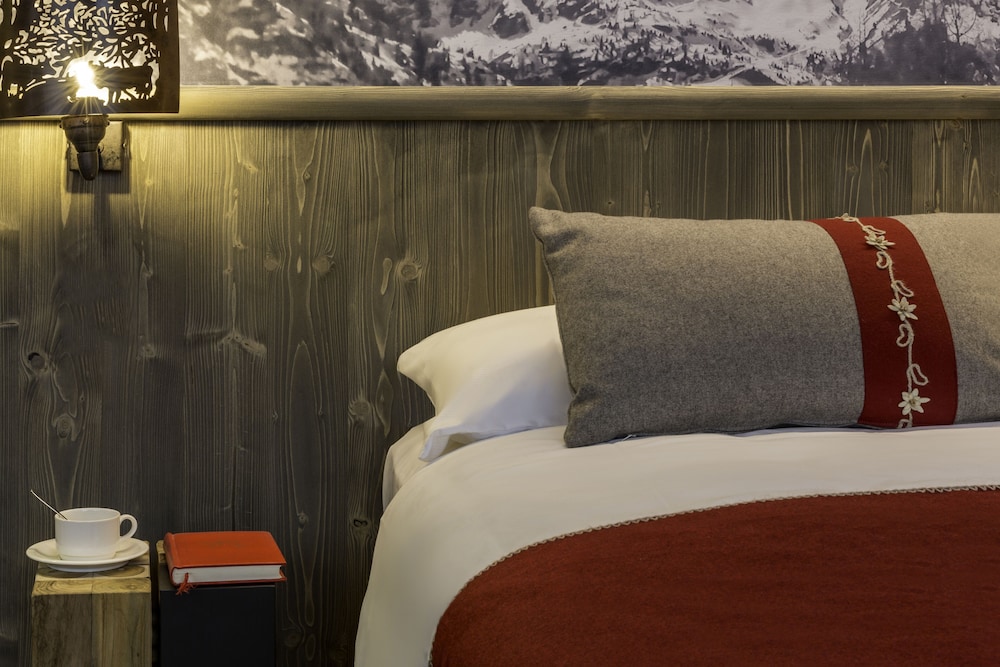 Superior Room - Photo 8