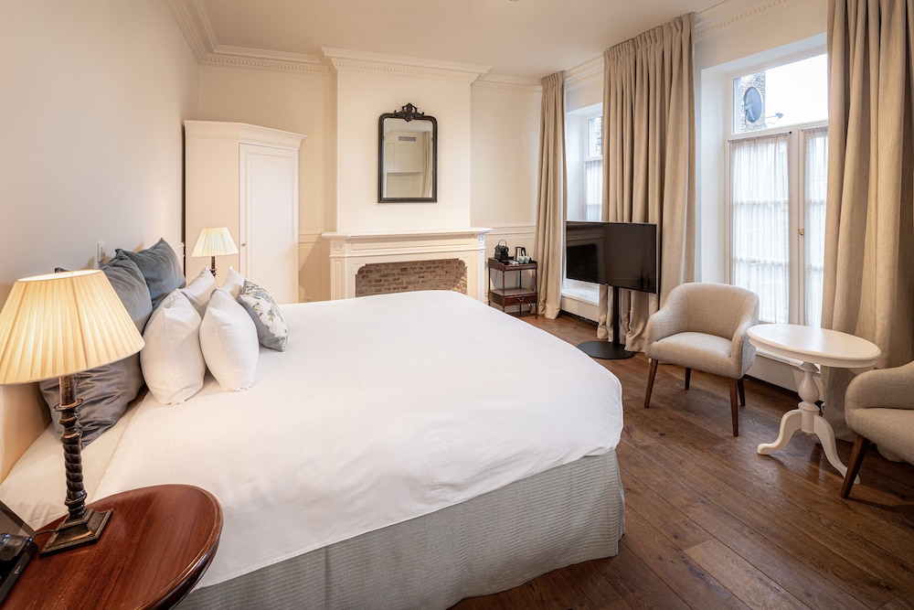 Executive Room photo 1