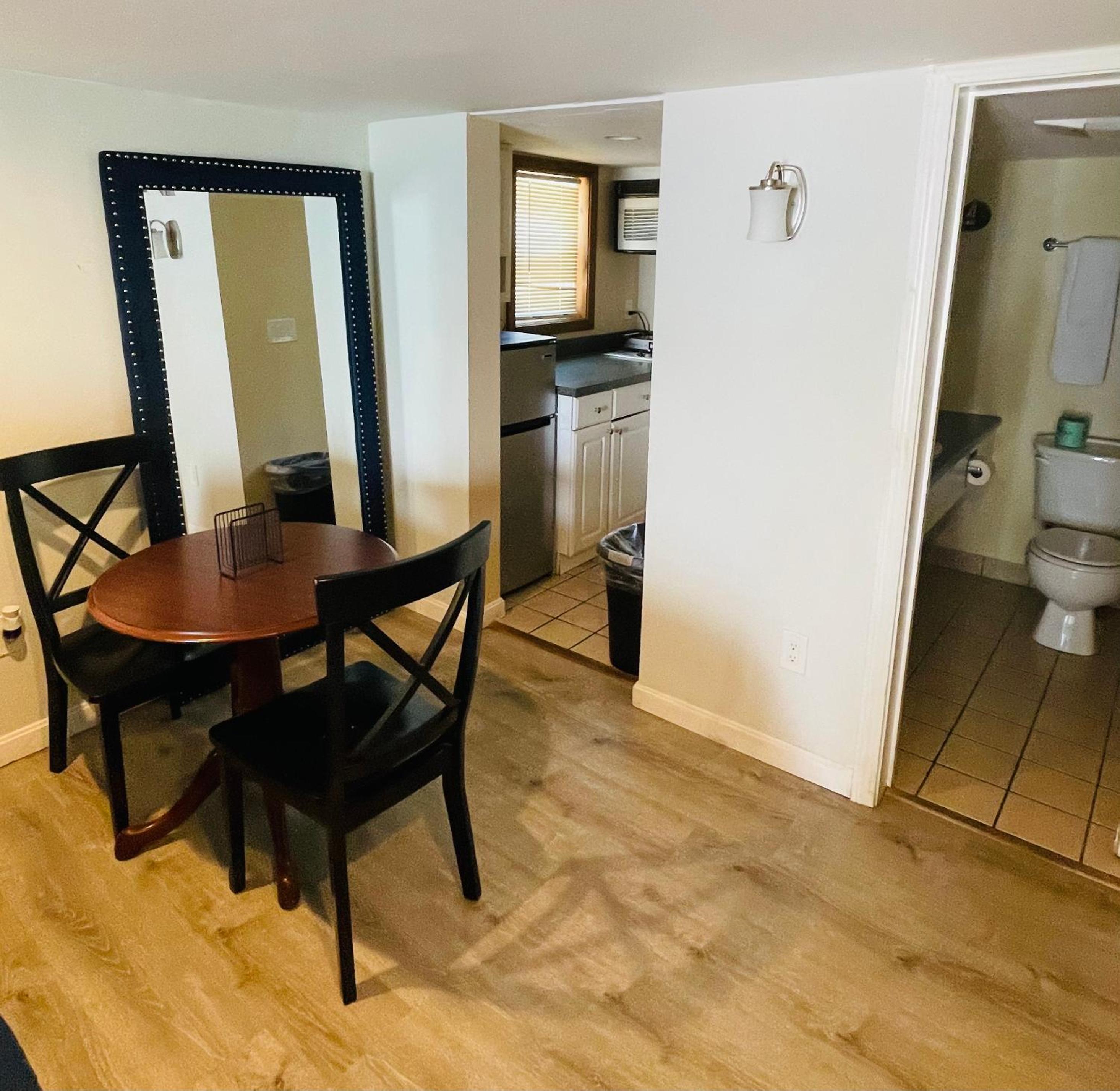 Double Room - Disability Access - Photo 1