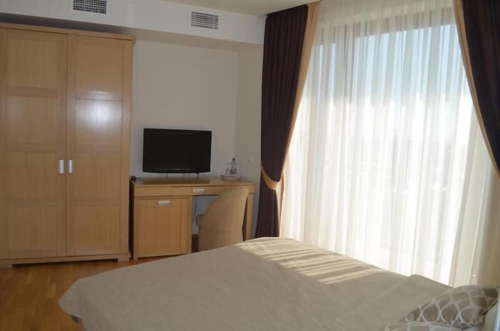 Standard Double Room photo 2
