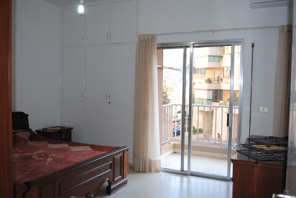 Comfort Condo, 3 Bedrooms, Accessible photo 1