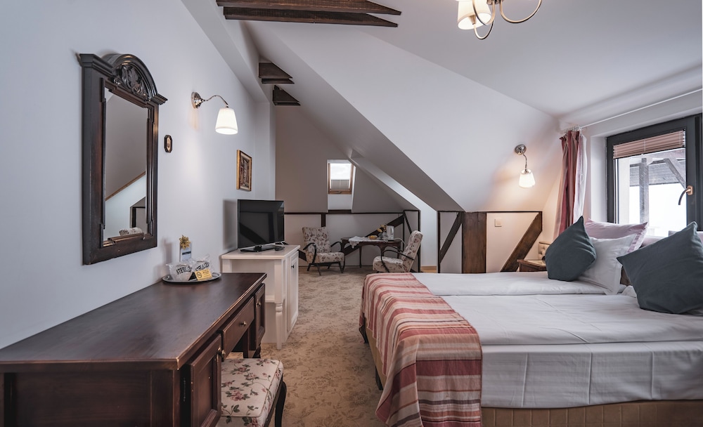Junior Room