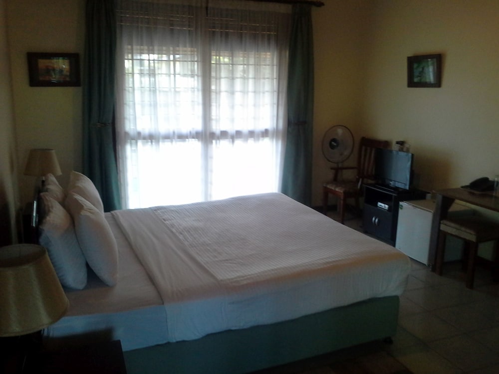Deluxe Room, City View photo 2