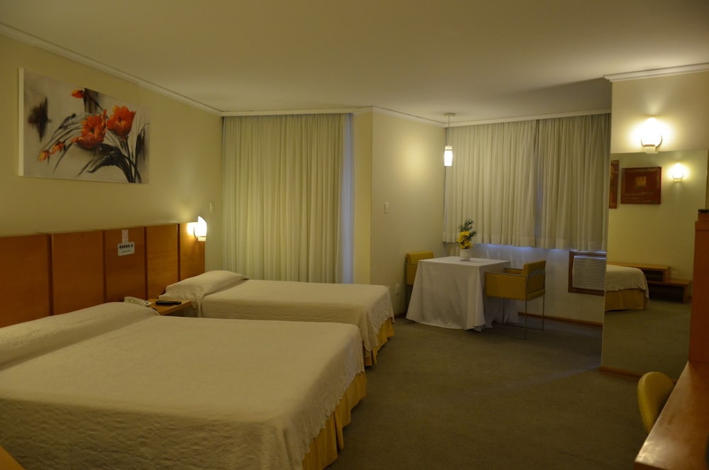 Luxury triple room double photo 2