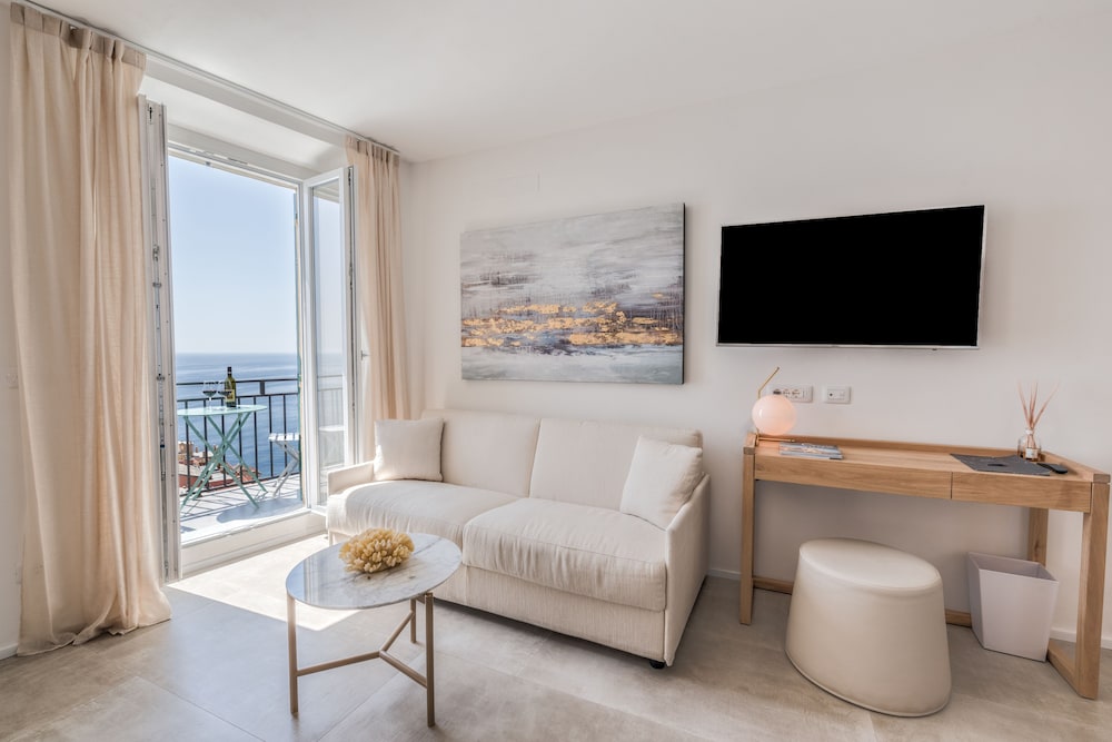 Junior Suite, Balcony photo 2