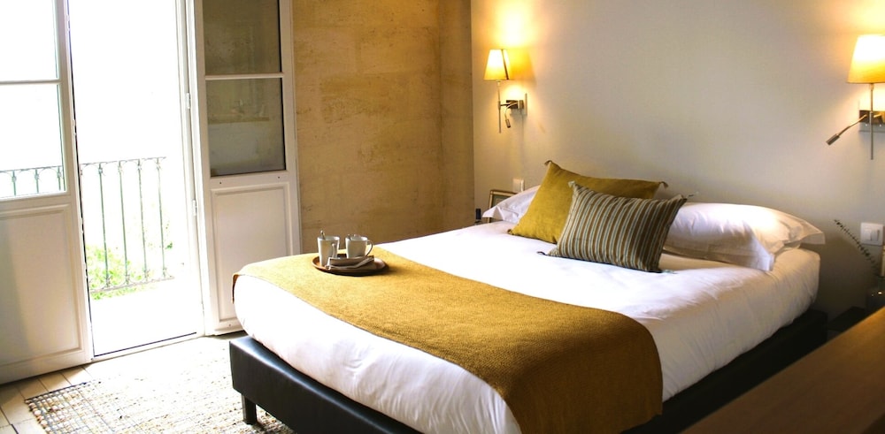 Comfort Double Room, 1 Queen Bed, Balcony, Garden View photo 1
