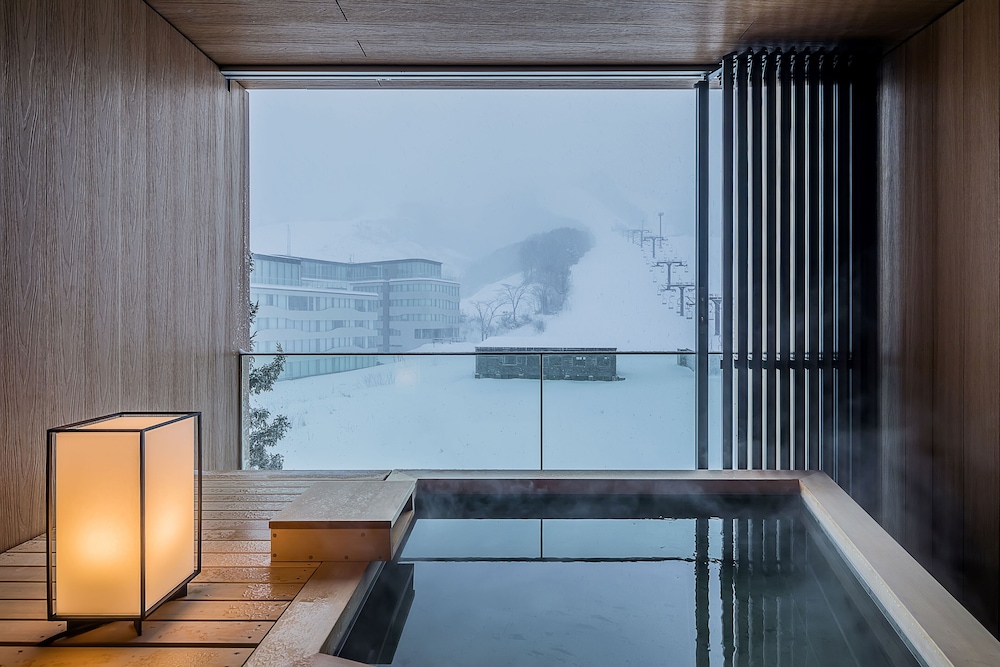 2.5 Bedroom Suite with Onsen Annupuri View, Non Smoking photo 1