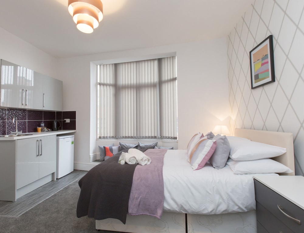 Superior Double Room, Ensuite (With TV) photo 3