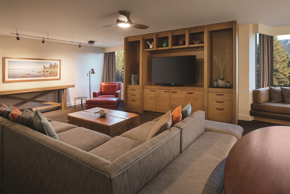 Suite (Sierra)