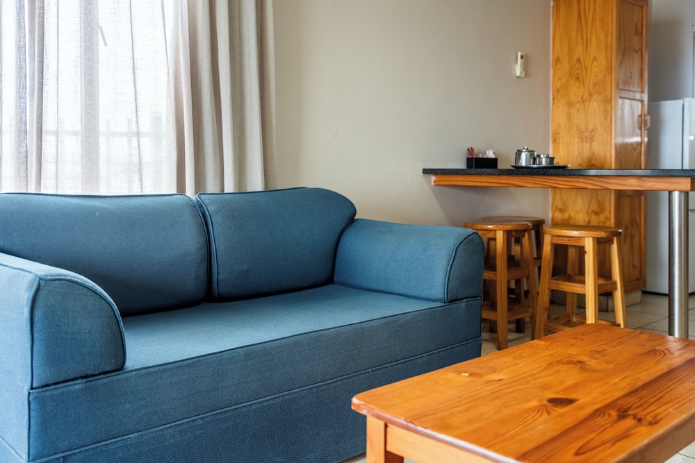 3 Sleeper Beach House (1 bedroom) (10)