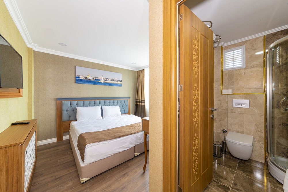 Standard Double or Twin Room, Sea View photo 2