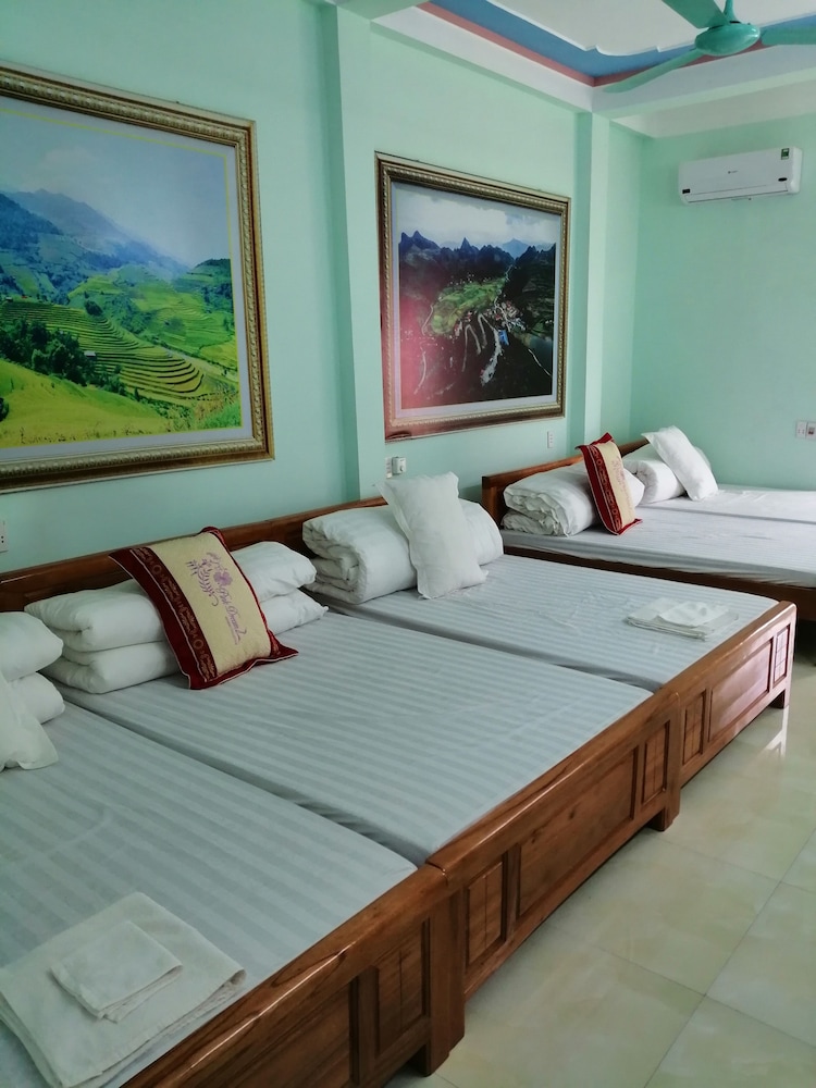 Panoramic Triple Room photo 2