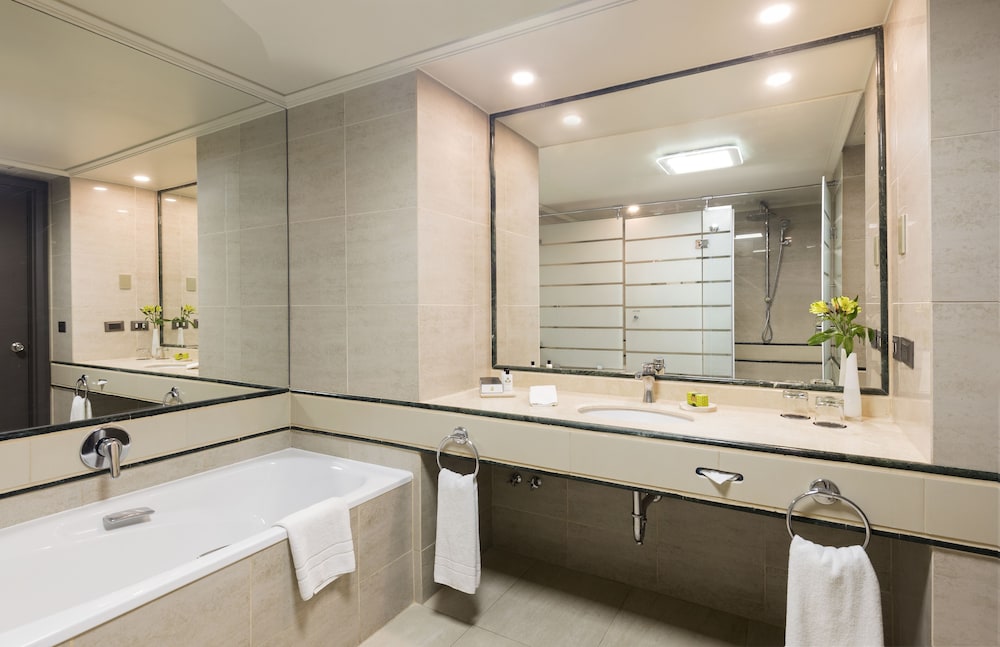 Premium Room, 2 Double Beds, Tower (Main Tower) - Photo 4