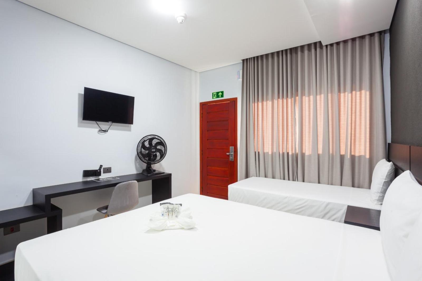 Standard Triple Room photo 2