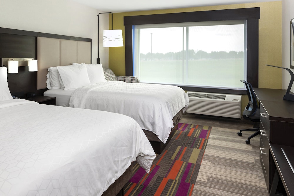 Standard Room, 2 Queen Beds, Accessible (Communications) - Photo 3